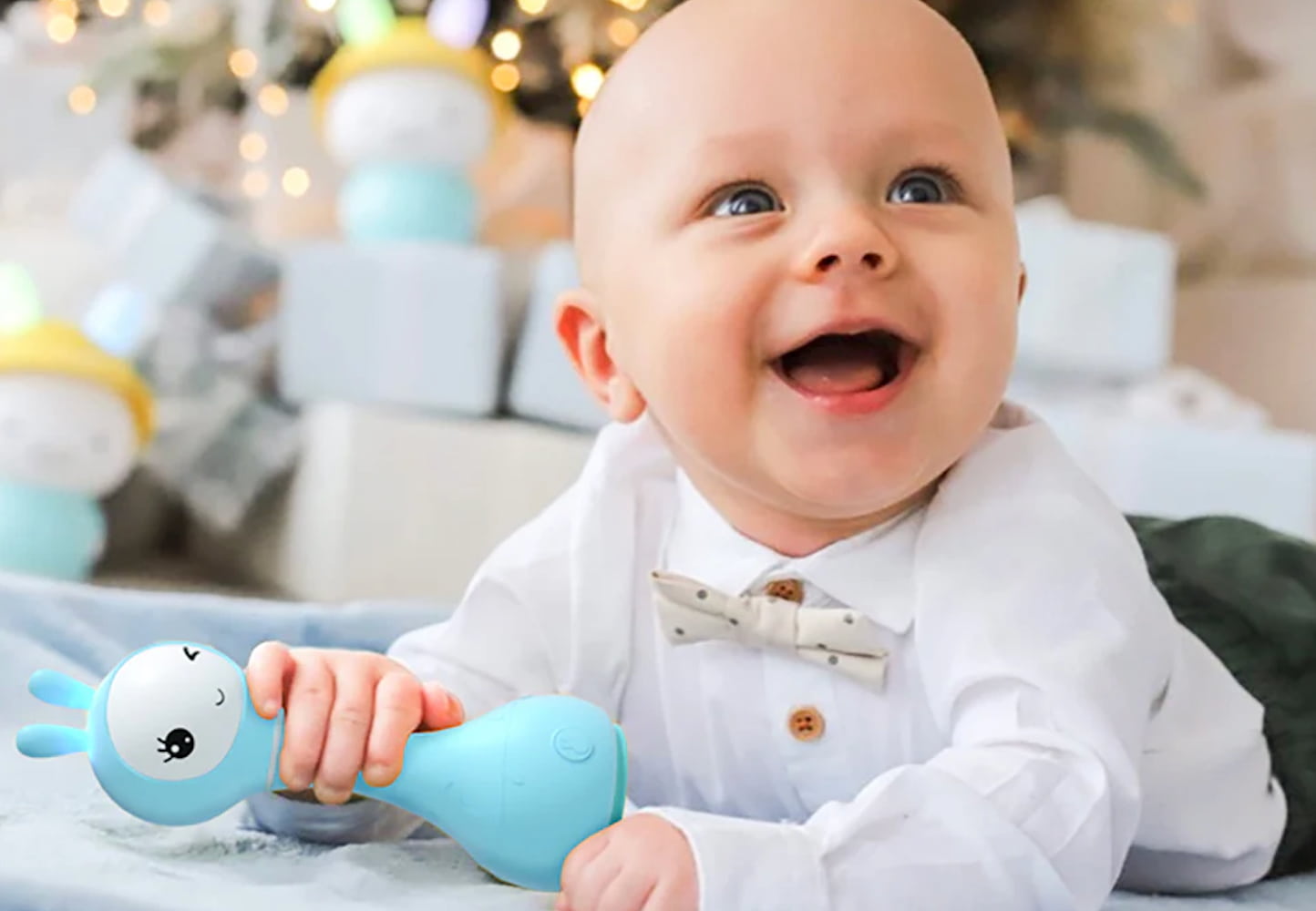 Do Newborns Need Toys? Expert Advice &amp; Recommendations